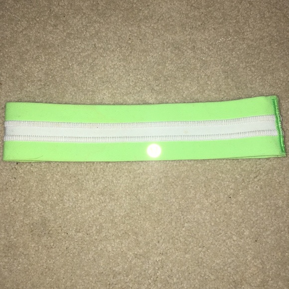 lululemon athletica Accessories - Lululemon Headband lululemon athletica Accessories - Lululemon Headband
